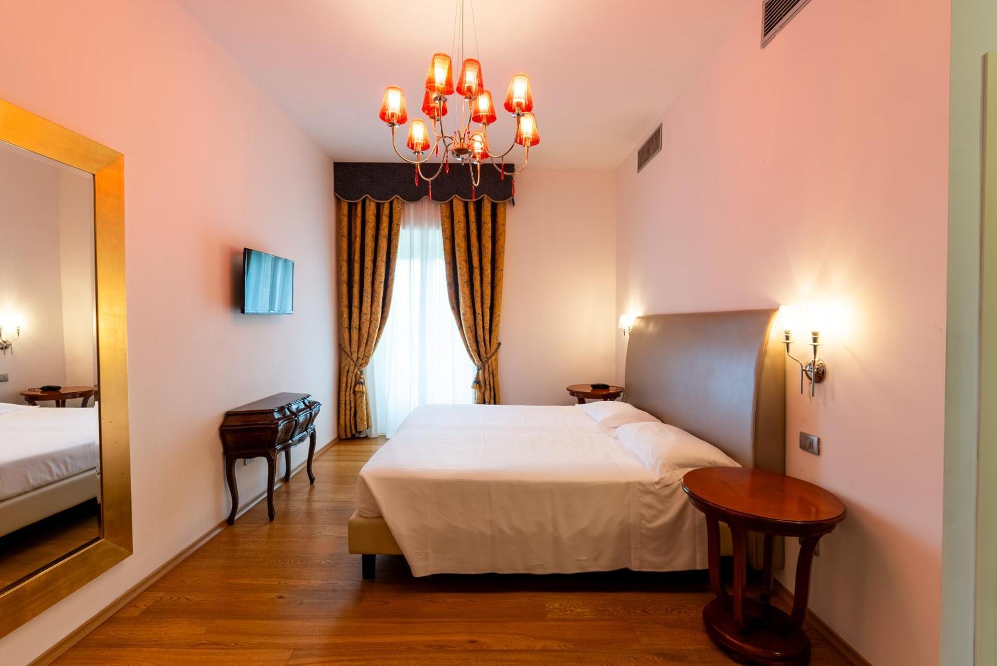 Hotel Villa Borghi Varano Borghi Quarto foto